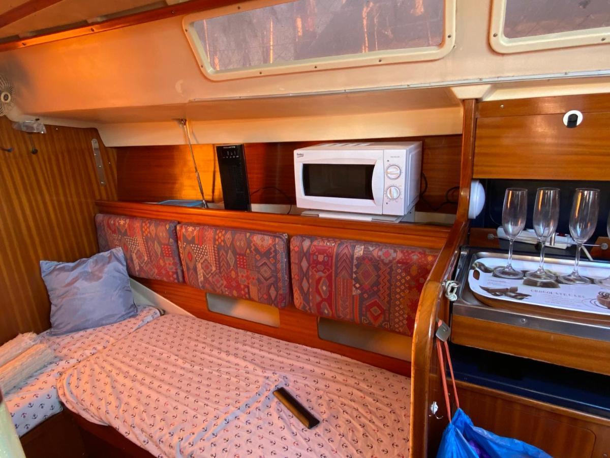 Welcome Aboard Yacht Cruiser! Матаро Экстерьер фото